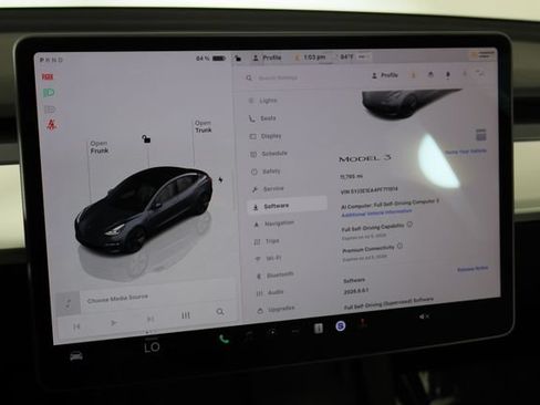 Used 2023 Tesla Model 3 Standard Range RWD image 33