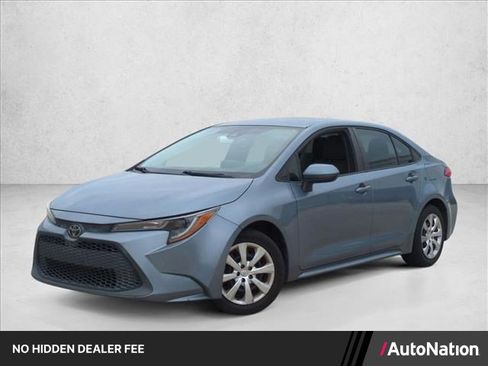 Used 2020 Toyota Corolla LE FWD image 1