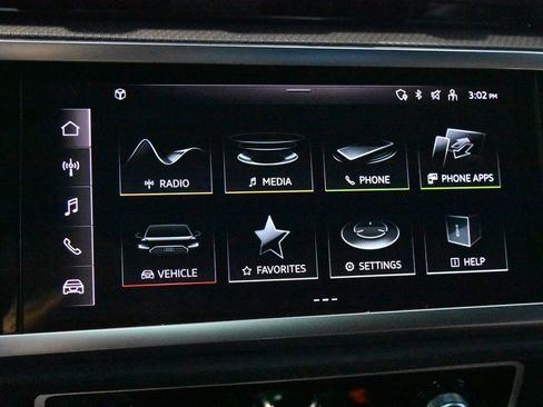 Certified 2025 Audi Q3 2.0T Premium w/ Convenience Package image 10