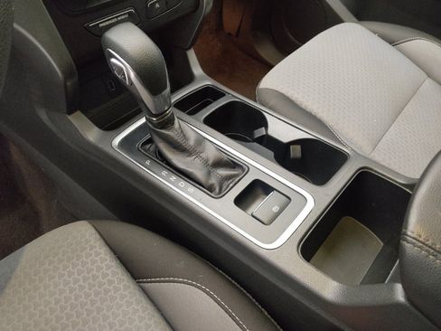 Used 2018 Ford Escape SE image 26