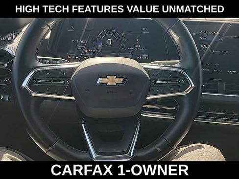 Used 2025 Chevrolet Equinox LT AWD/4WD image 13
