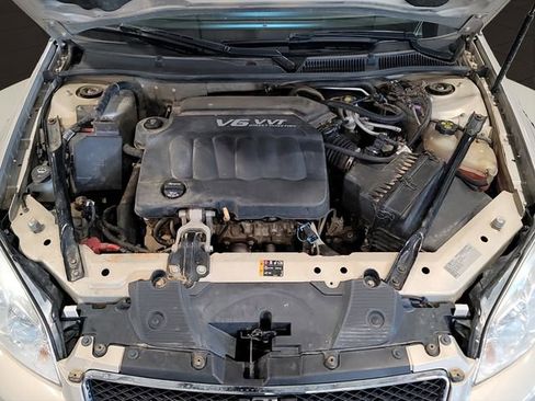 Used 2012 Chevrolet Impala LTZ FWD image 31
