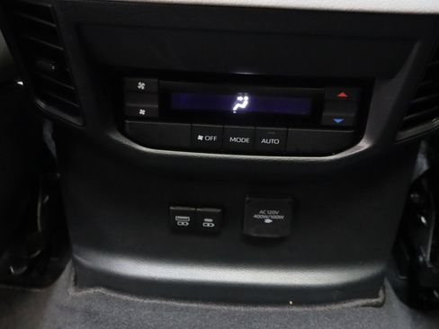 Used 2024 Toyota Sequoia Limited w/ Tow Technology Package image 33