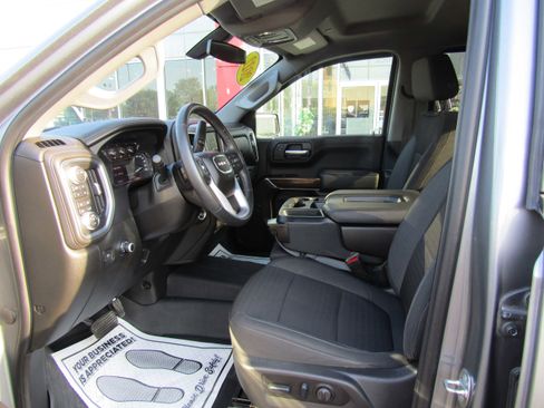 Used 2022 GMC Sierra 1500 Elevation AWD/4WD image 9