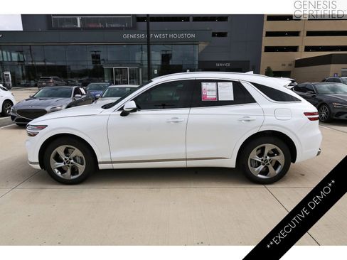 Used 2026 Genesis GV70 2.5T AWD/4WD image 5