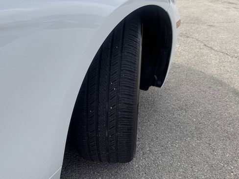 Used 2015 BMW 320i xDrive Sedan image 12