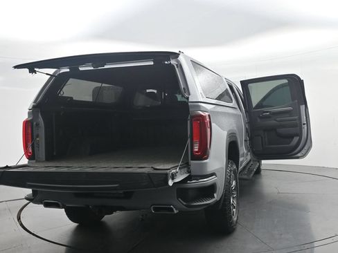 Used 2024 GMC Sierra 1500 AT4 w/ Technology Package AWD/4WD image 49