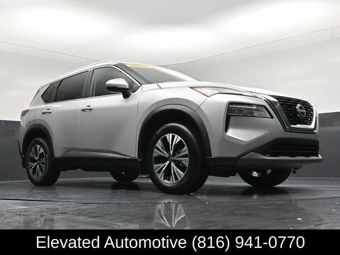 Used 2022 Nissan Rogue SV w/ SV Premium Package AWD/4WD image 28