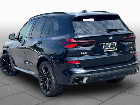 New 2026 BMW X5 xDrive40i w/ M Sport Package AWD/4WD image 12