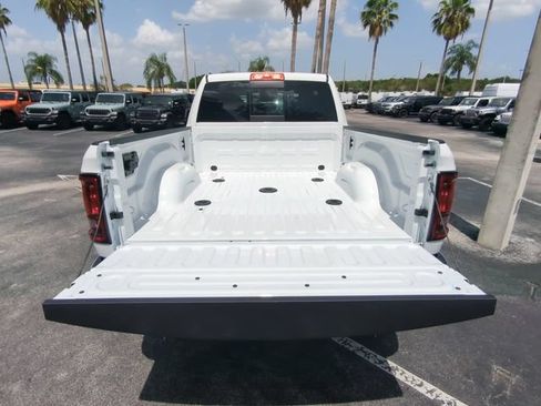 New 2026 RAM 2500 Tradesman AWD/4WD image 14
