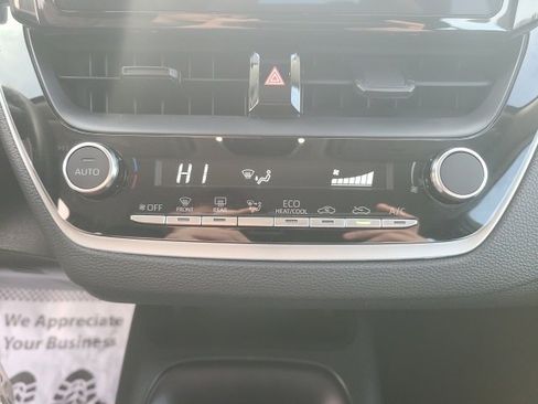 Used 2024 Toyota Corolla LE image 27