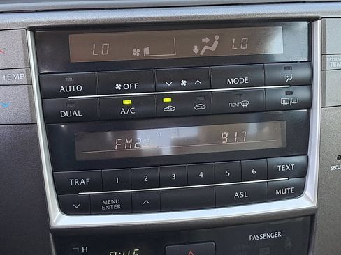 Used 2013 Lexus IS 250 w/ Premium Pkg Value Edition RWD image 21