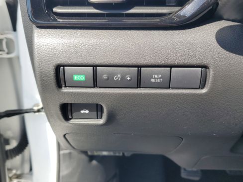 Certified 2024 Nissan Sentra SR image 22