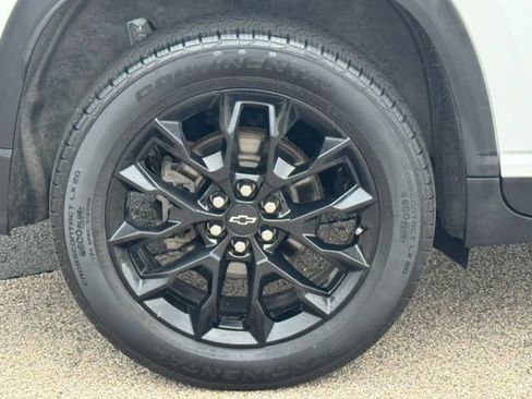 Used 2024 Chevrolet Traverse LS w/ Midnight/Sport Edition AWD/4WD image 13