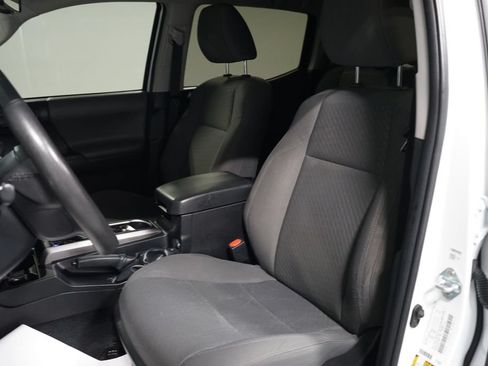 Certified 2023 Toyota Tacoma SR5 RWD image 24