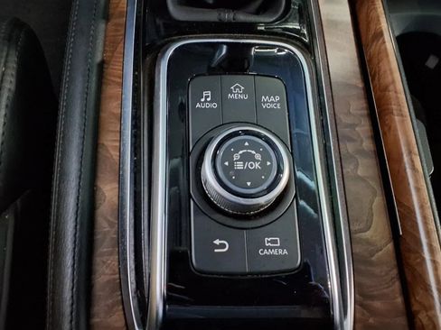 Used 2023 Nissan Armada SL w/ Captain's Chairs Package AWD/4WD image 25