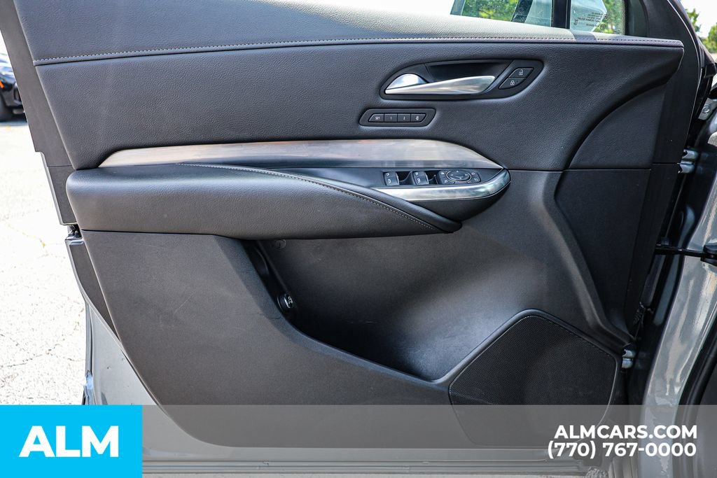 Used 2024 Cadillac XT4 Premium Luxury FWD image 46