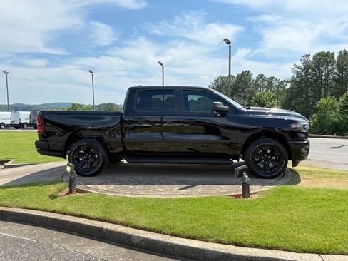 New 2026 RAM 1500 Express AWD/4WD image 8