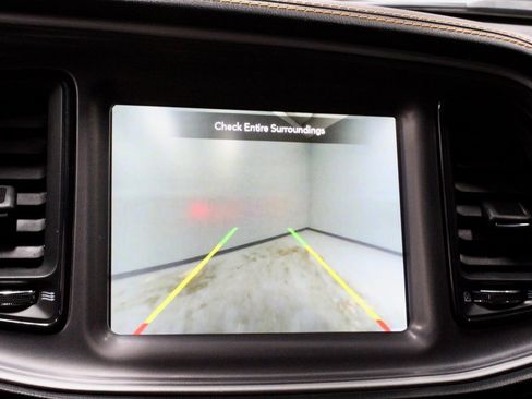 Used 2022 Dodge Challenger R/T Scat Pack image 2