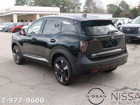 New 2026 Nissan Kicks SR w/ SR Premium Package FWD image 5
