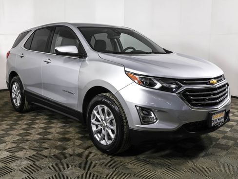 Used 2020 Chevrolet Equinox LT image 11