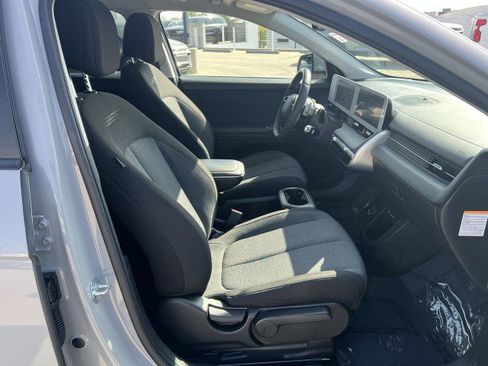 Used 2024 Hyundai Ioniq 5 SEL image 28