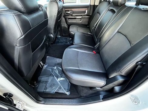 Used 2016 RAM 1500 Laramie w/ Convenience Group AWD/4WD image 17