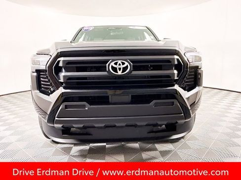 Certified 2025 Toyota Tacoma SR image 2