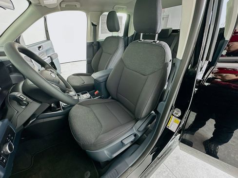 New 2025 Ford Maverick XL w/ Equipment Group 101A image 25