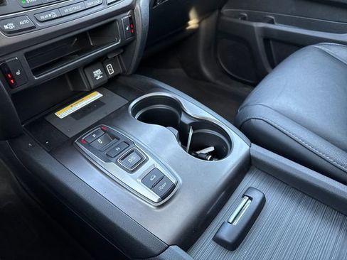 Certified 2022 Honda Pilot Special Edition image 33