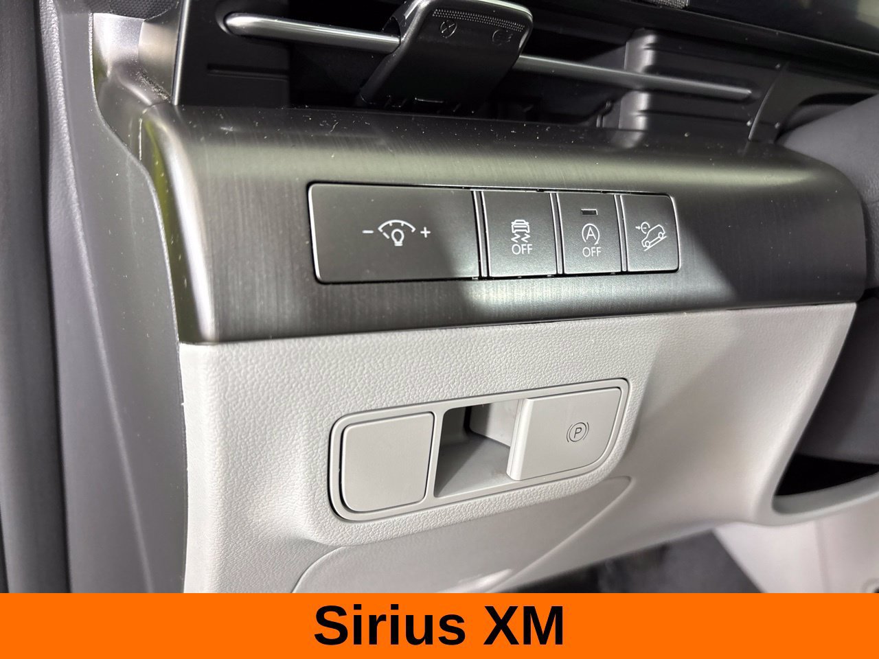 Used 2024 Hyundai Kona SE AWD/4WD image 11