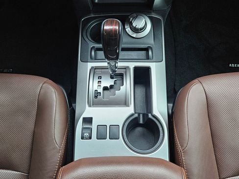 Used 2022 Toyota 4Runner Limited image 12