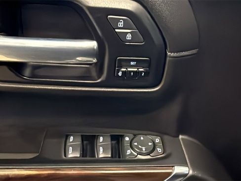Used 2022 GMC Sierra 1500 SLT w/ SLT Premium Plus Package image 23