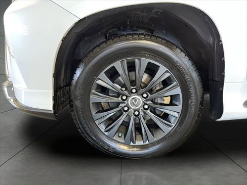 Used 2022 Lexus GX 460 Premium image 11