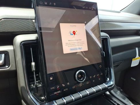 New 2026 GMC Yukon XL AT4 w/ AT4 Premium Plus Package AWD/4WD image 20