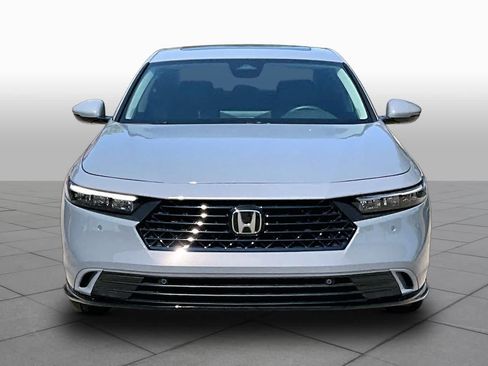 Used 2025 Honda Accord EX-L image 4