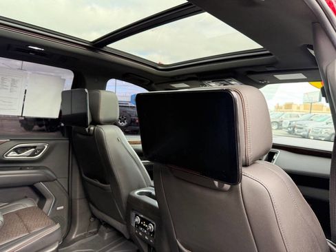 Used 2021 Chevrolet Suburban High Country image 51