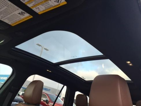 Used 2023 Lincoln Aviator Reserve w/ Equipment Group 201A image 20