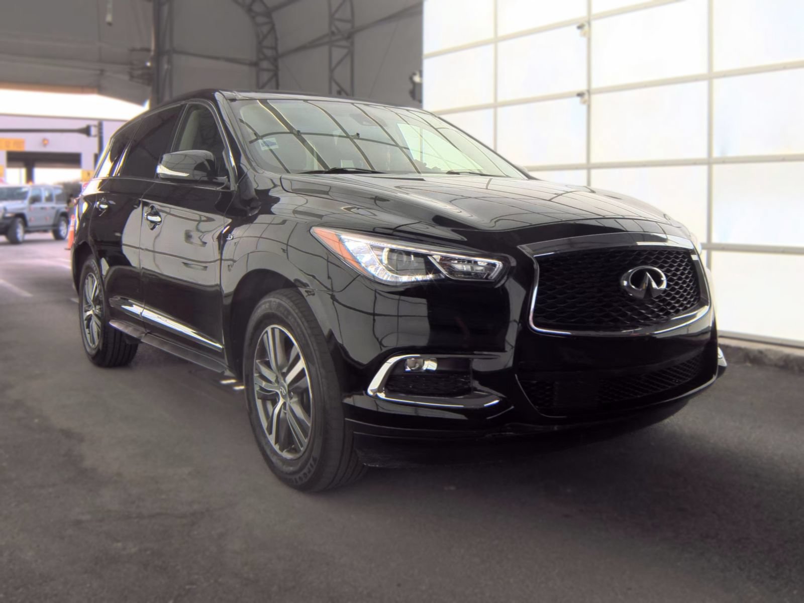 Used 2020 INFINITI QX60 Pure AWD/4WD image 4
