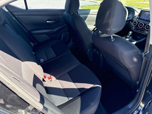 Used 2021 Nissan Sentra SV FWD image 23