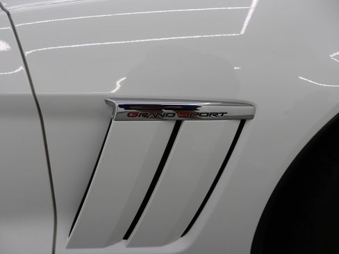 Used 2013 Chevrolet Corvette Grand Sport w/ 4LT Preferred Equipment Group RWD image 21