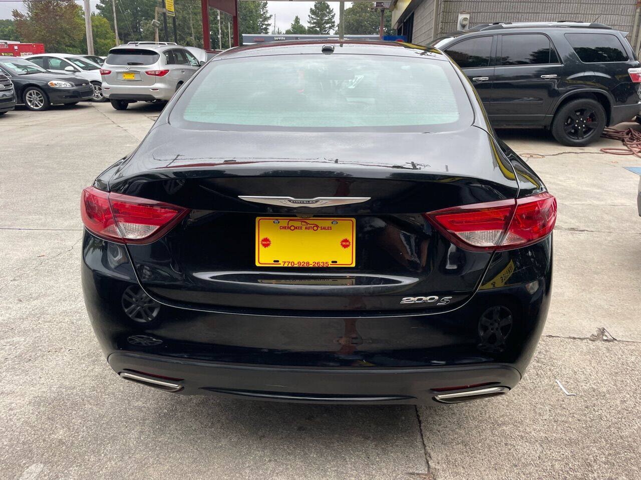 Used 2015 Chrysler 200 S w/ Comfort Group FWD image 5