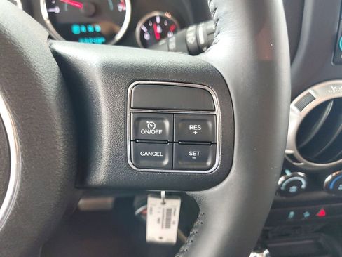 Used 2017 Jeep Wrangler Sahara w/ Connectivity Group image 21