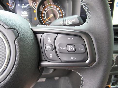 New 2026 Jeep Gladiator Sport image 23