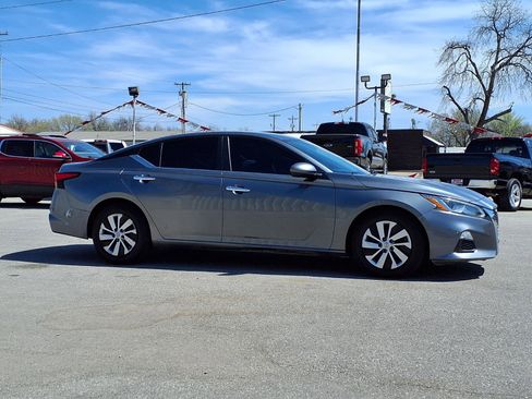 Used 2019 Nissan Altima 2.5 S image 22