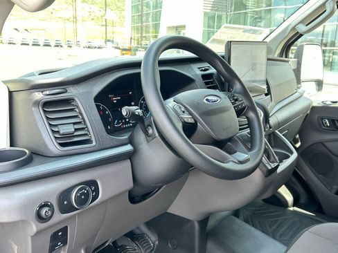 New 2025 Ford Transit 350 Low Roof AWD image 21