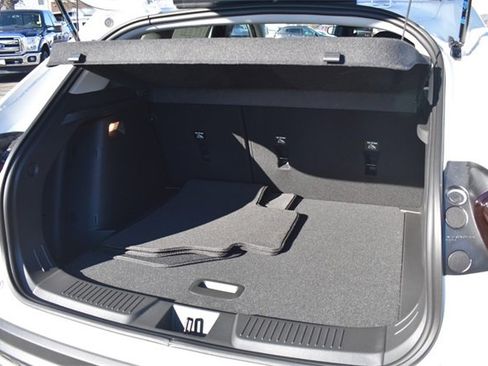 New 2026 Chevrolet Trax LT w/ LPO, Blackout Package image 17