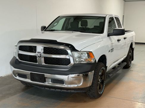 Used 2018 RAM 1500 ST w/ SXT Appearance Group AWD/4WD image 1
