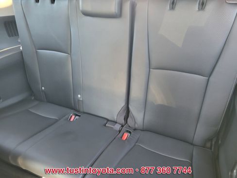 Used 2024 Toyota Grand Highlander Platinum image 12