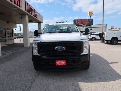 Used 2024 Ford F450 XL AWD/4WD image 2